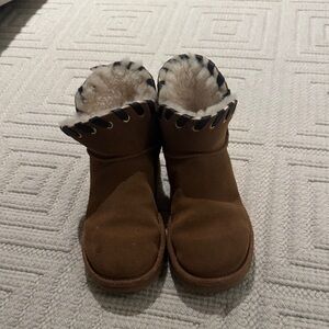 UGG Tan Slippers with Cream Lining